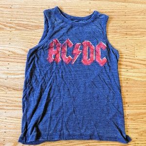 Chaser AC/DC tank